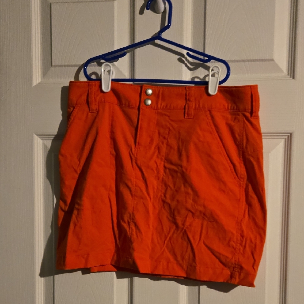 Columbia Peach/Pink Skirt Size 6